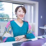 ショップ店員さんと話が合わないのは、「おしゃれの前提条件」が違うから【服装心理lab.】