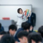 垢抜けたい、でも合わせやすい色がいい･･･なら、パープル一択！